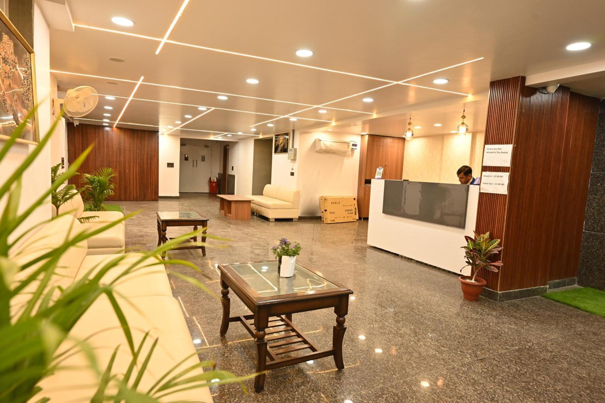 Hotel Down Town Paschim Vihar เดลี ภายนอก รูปภาพ