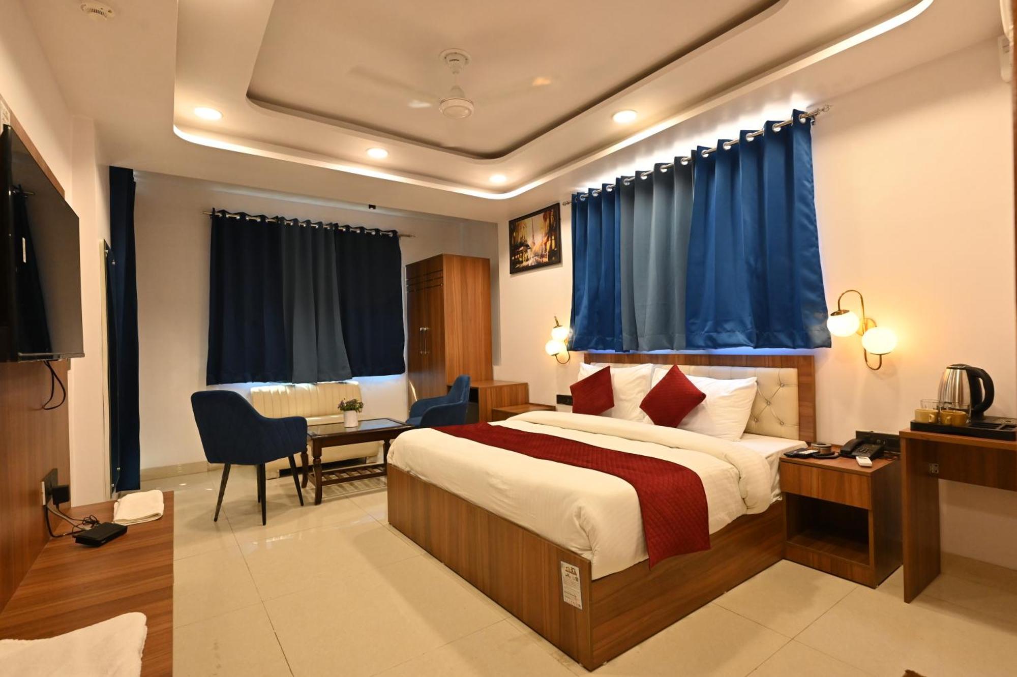 Hotel Down Town Paschim Vihar เดลี ภายนอก รูปภาพ