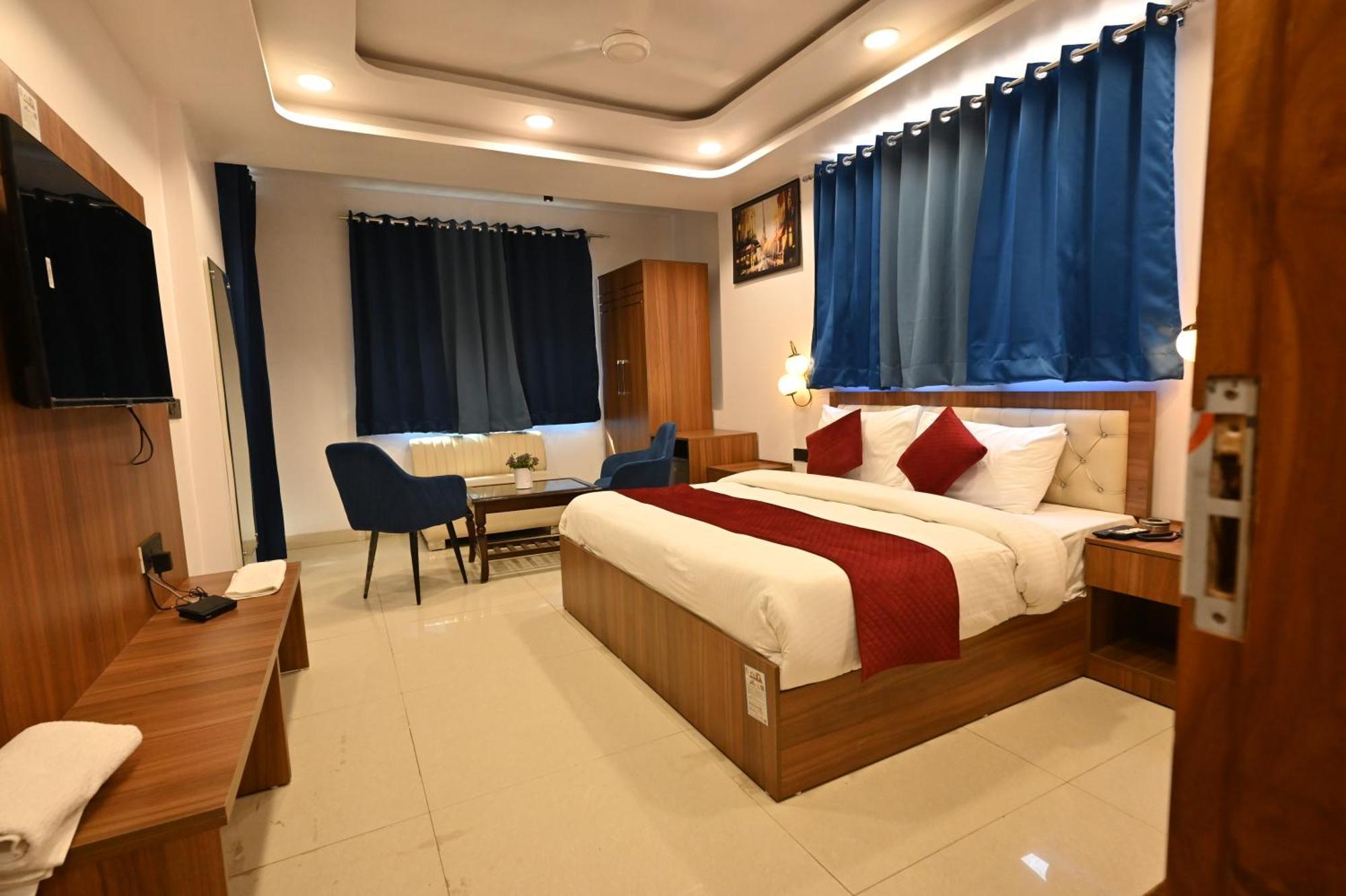 Hotel Down Town Paschim Vihar เดลี ภายนอก รูปภาพ