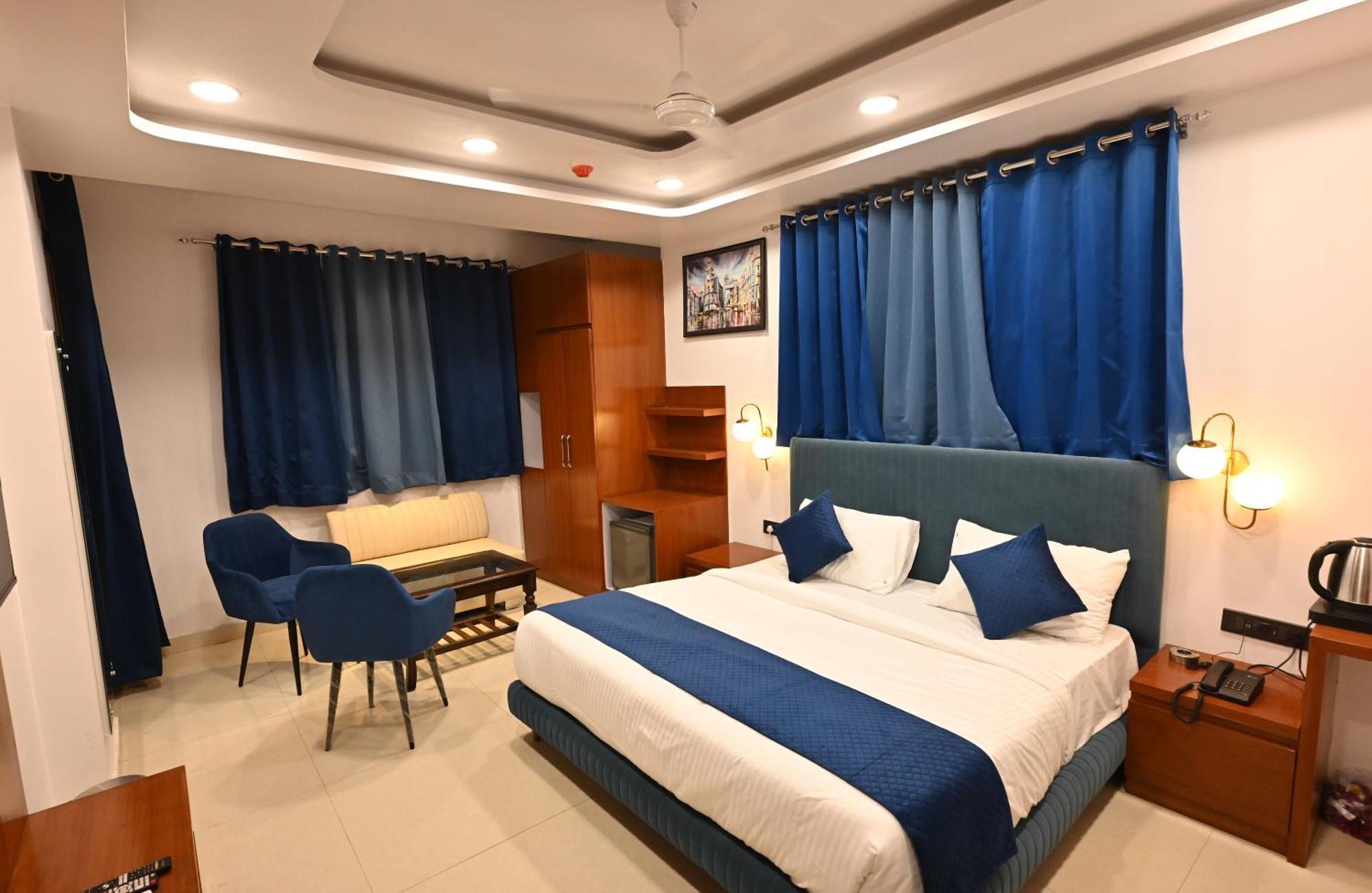 Hotel Down Town Paschim Vihar เดลี ภายนอก รูปภาพ